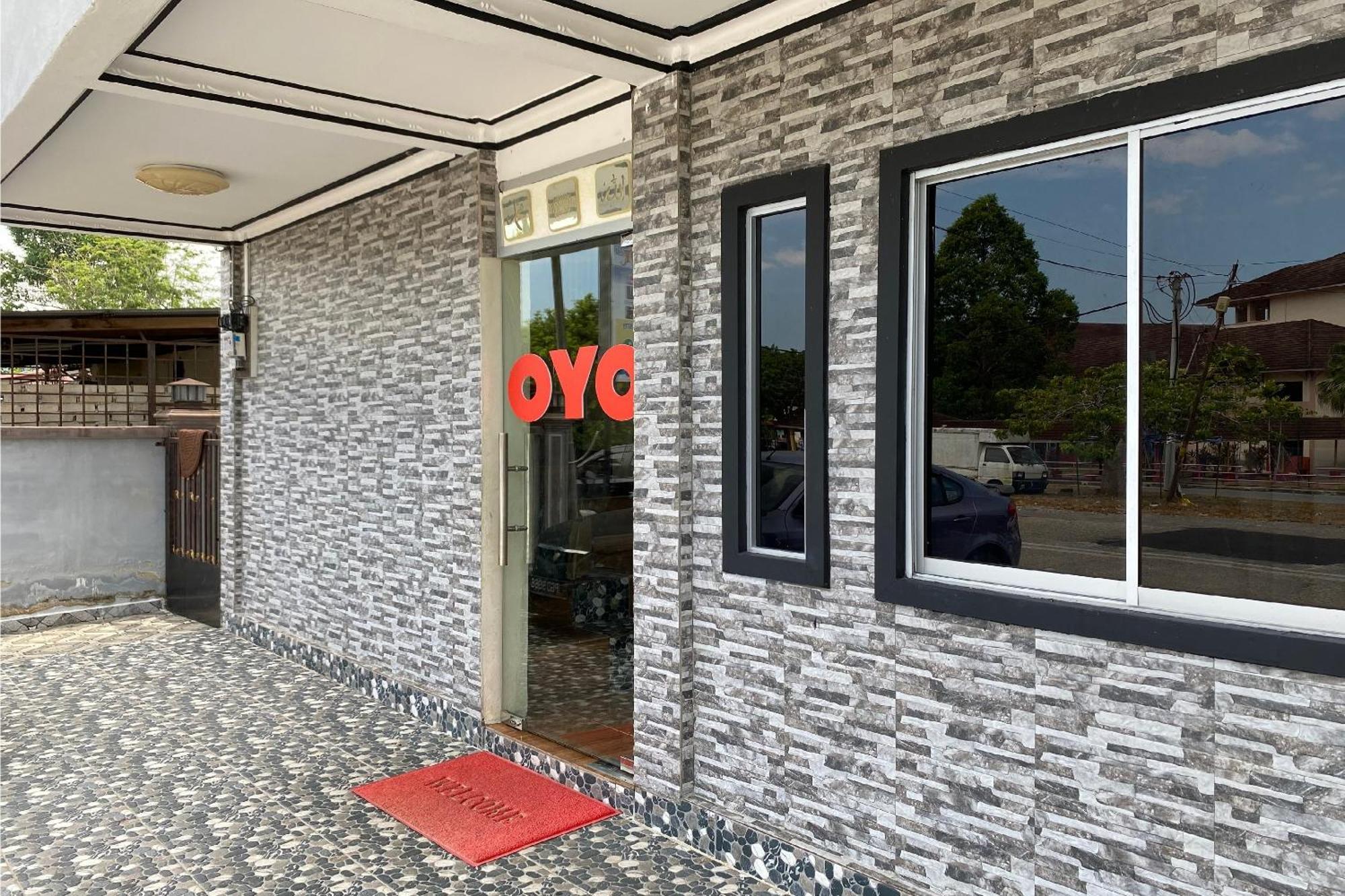 Oyo 90205 Bayu Sintok Motel Changlun Eksteriør billede