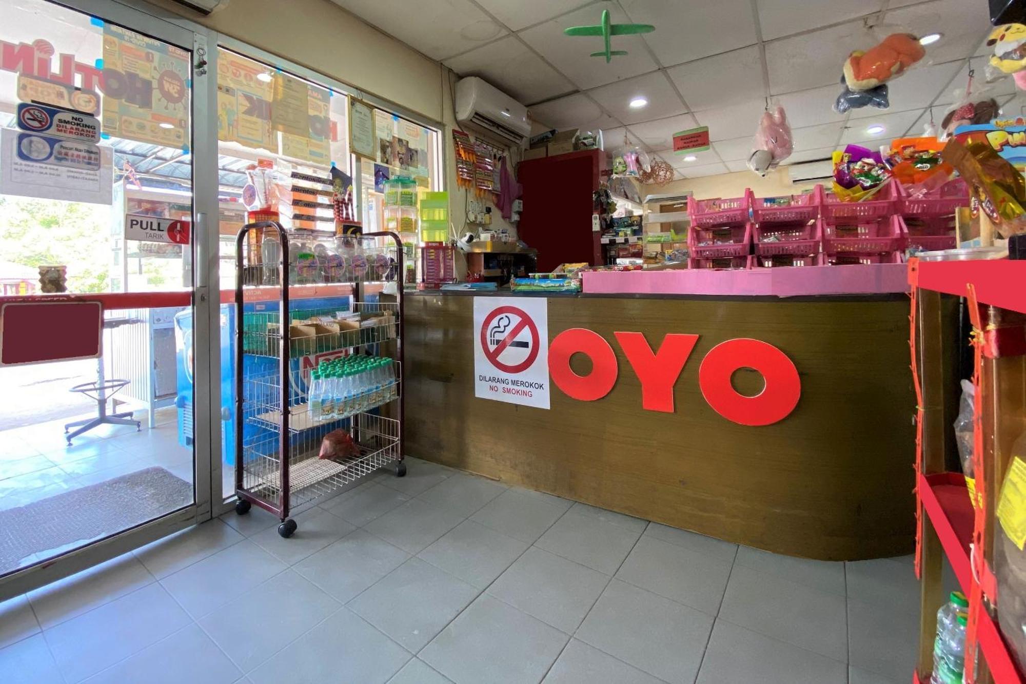 Oyo 90205 Bayu Sintok Motel Changlun Eksteriør billede